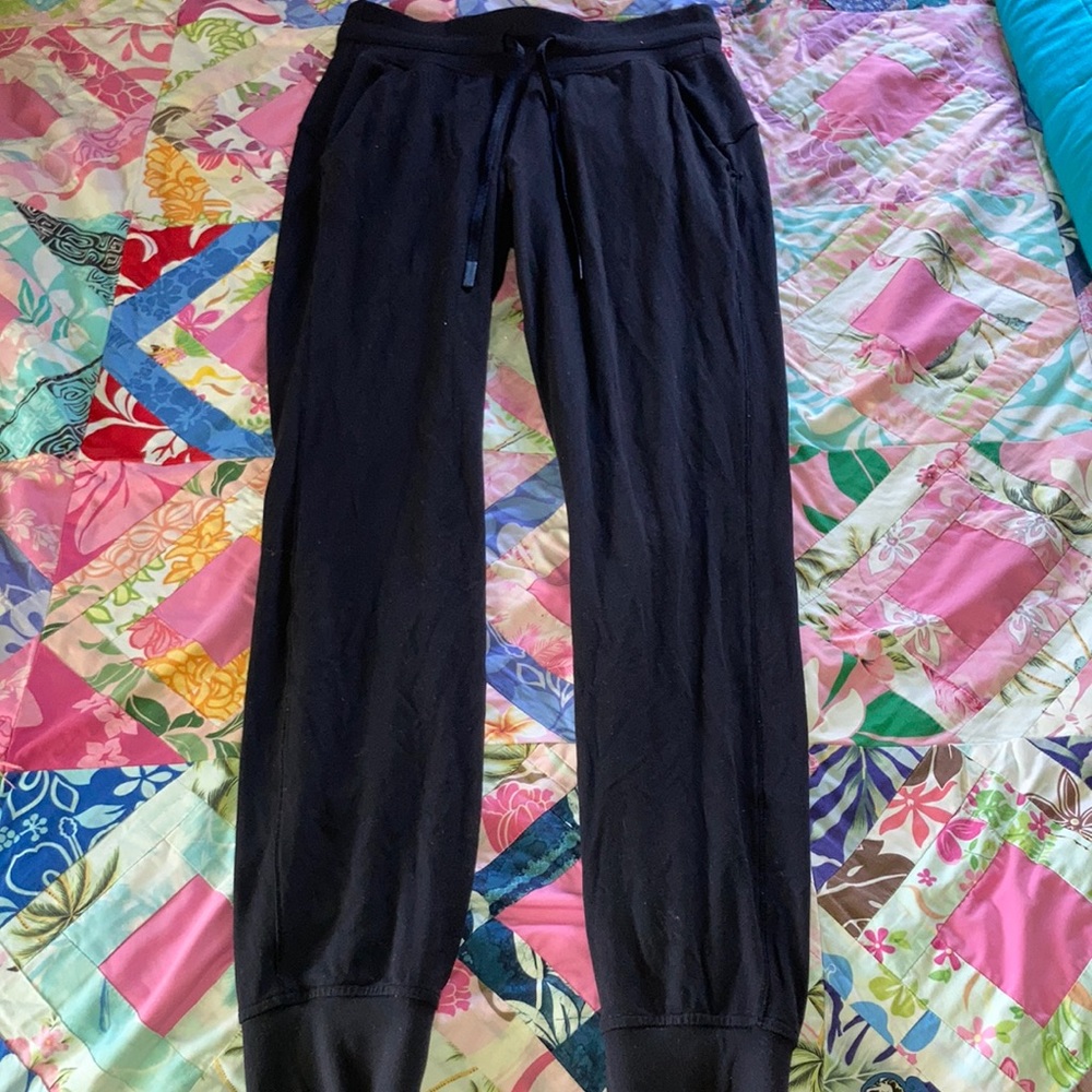 Lululemon align joggers size 4